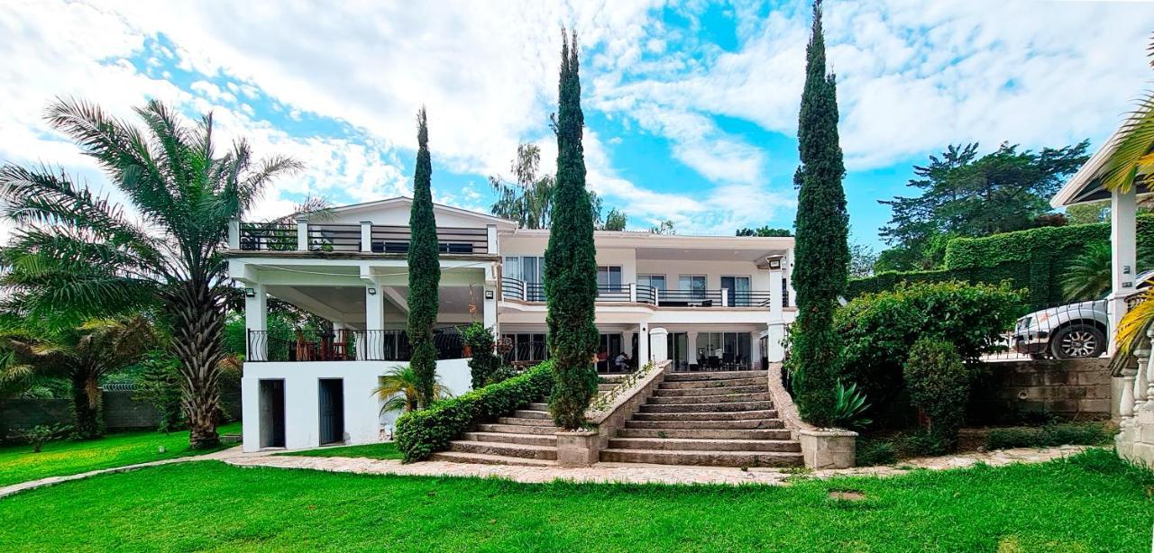 Hotel Cocoview, Bar & Restaurante Valle de Angeles Εξωτερικό φωτογραφία