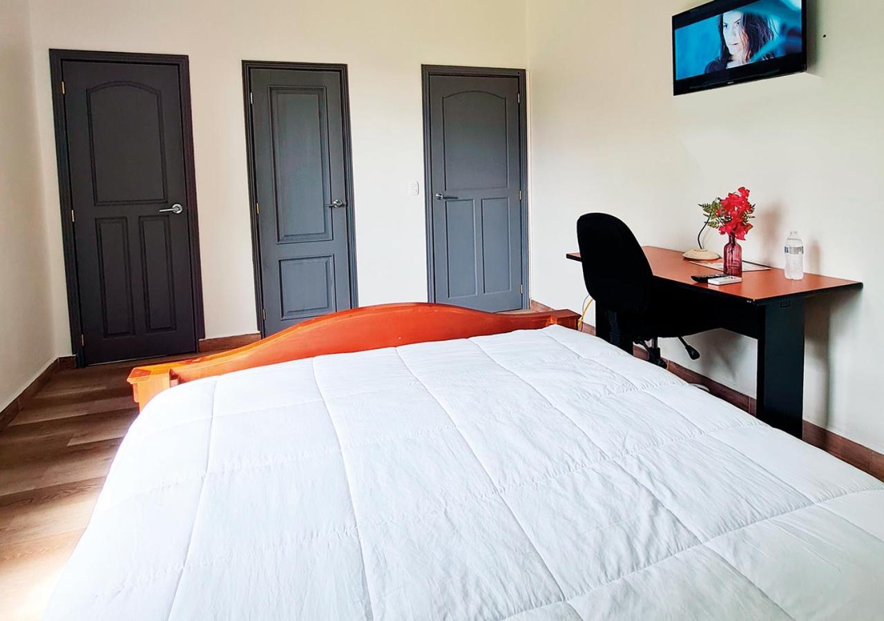 Hotel Cocoview, Bar & Restaurante Valle de Angeles Εξωτερικό φωτογραφία
