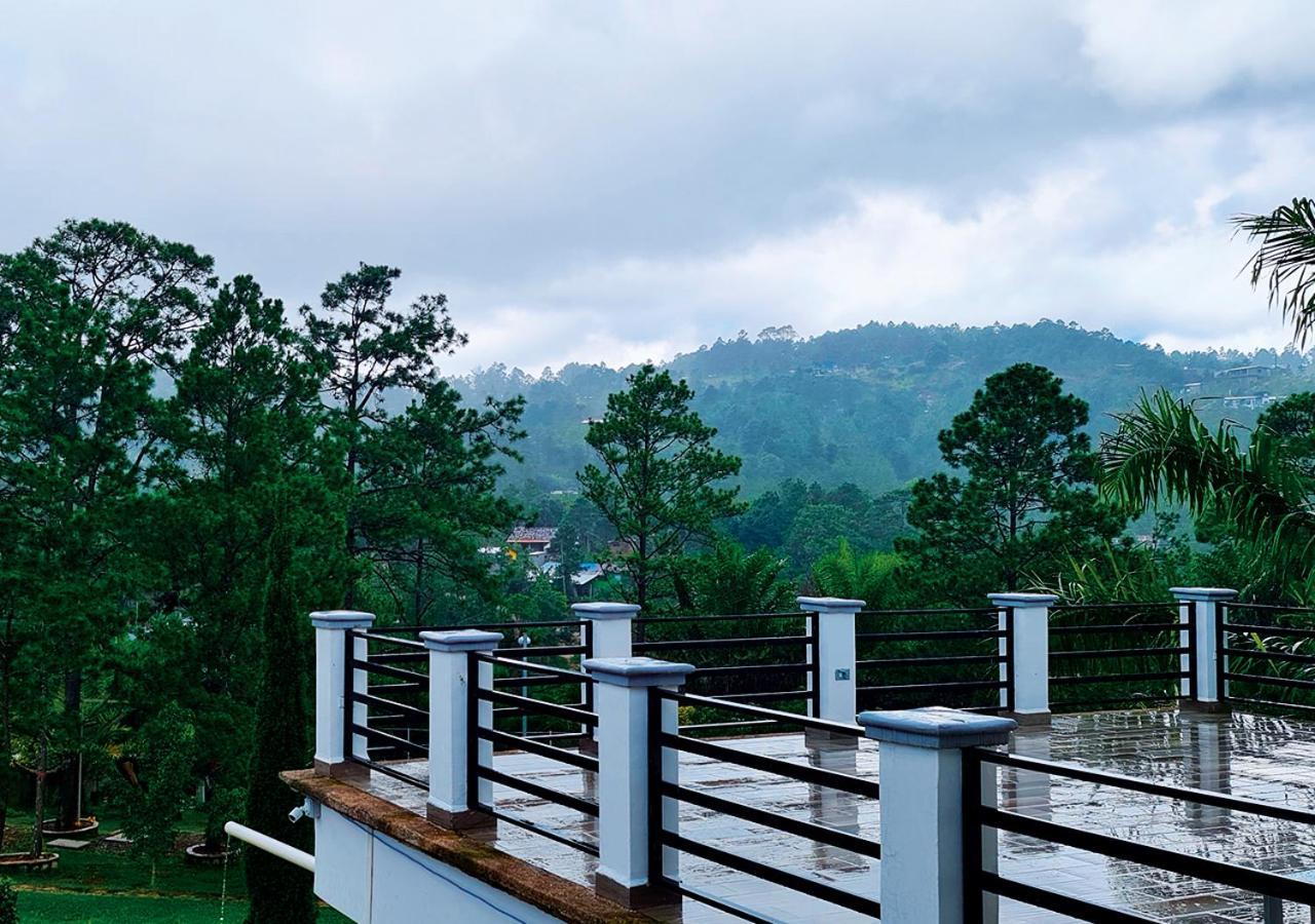Hotel Cocoview, Bar & Restaurante Valle de Angeles Εξωτερικό φωτογραφία