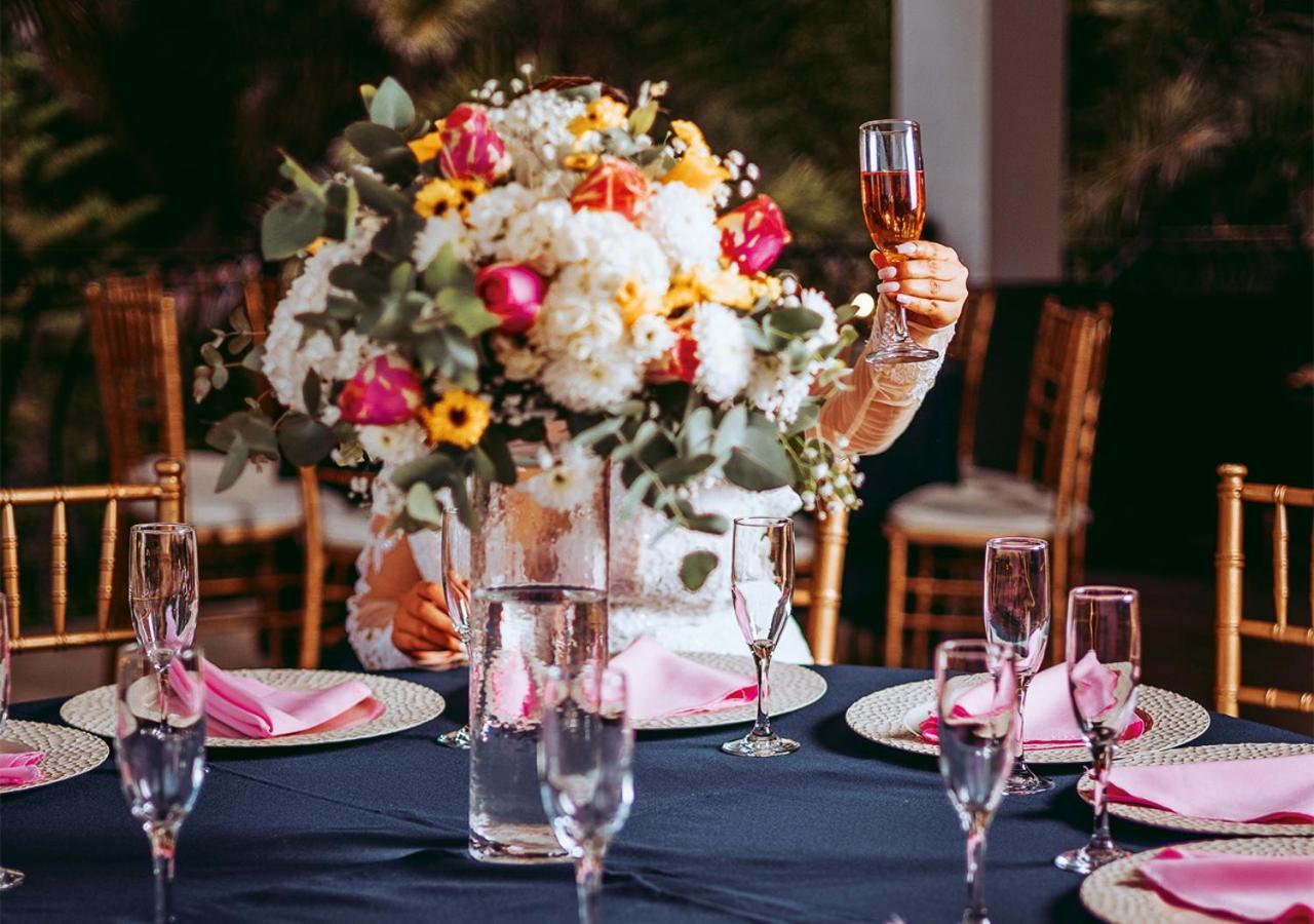 Hotel Cocoview, Bar & Restaurante Valle de Angeles Εξωτερικό φωτογραφία